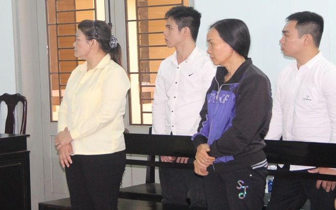 Xét xử đường dây mại dâm có 2 nam thanh niên chuộc lợi trên thân xác của chính người yêu