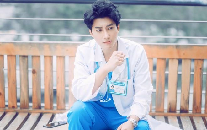 Bác sĩ ‘đẹp như trai Hàn’ kể chuyện dở khóc dở cười khi đỡ đẻ cho sản phụ