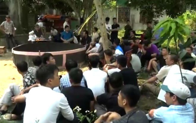 Bắt quả tang 52 đối tượng đang say sưa sát phạt trong sới bạc