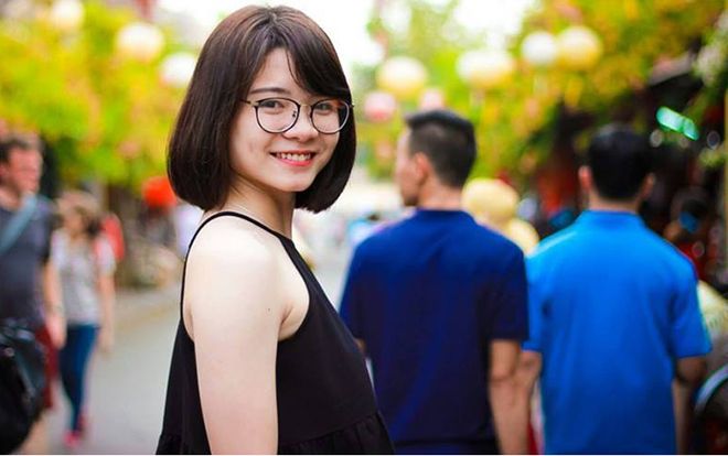 Gặp nữ sinh Đà Nẵng khiến người đối diện ngẩn ngơ ngay lần gặp đầu tiên, nổi bật nhất Đại học FPT