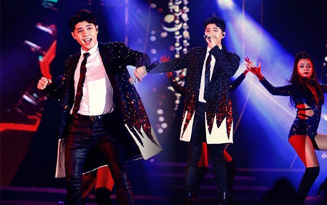 Vừa trở lại 'ghế nóng' The Voice, Noo Phước Thịnh lập tức 'đốt cháy' chung kết Hoa hậu biển 2018