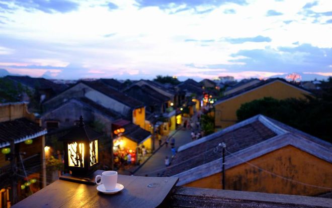 Trót thương nhớ Hội An chỉ vì hương vị cà phê hoài cổ nơi đây