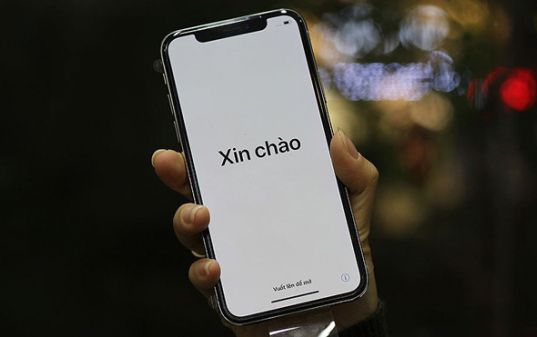 Dùng iPhone đã hết thời là biểu tượng của sự sang chảnh tại Việt Nam