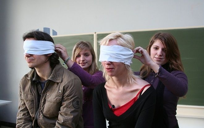 Chiêu 'tẩy não' của 'Hội Thánh Đức Chúa Trời': Kiểm soát cuộc sống, lôi kéo bỏ học, phá thai