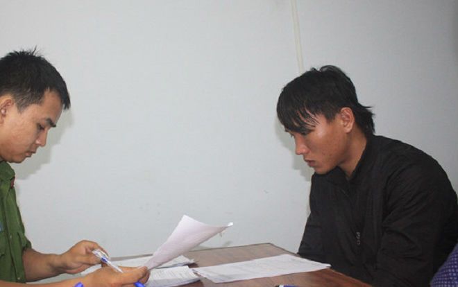 Hỗn chiến vì mâu thuẫn của 2 cô gái, 1 thanh niên bị đâm chết