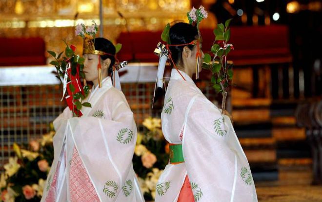 Bí ẩn câu chuyện ‘trinh nữ tế thần’ trong các đền thờ