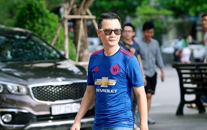 Góc Hoàng Bách: ‘Ông Wenger rất tốt nhưng Man United sẽ thắng Arsenal’