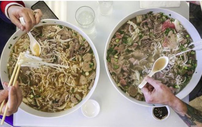 5 biến tấu 'ôi thật bất ngờ' của phở Việt trên đất Mỹ