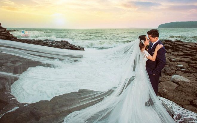 Lương 5 triệu đòi chụp ảnh cưới 10-20 triệu để không thua kém bạn bè, cô nàng bị người yêu 'đá thẳng cẳng'