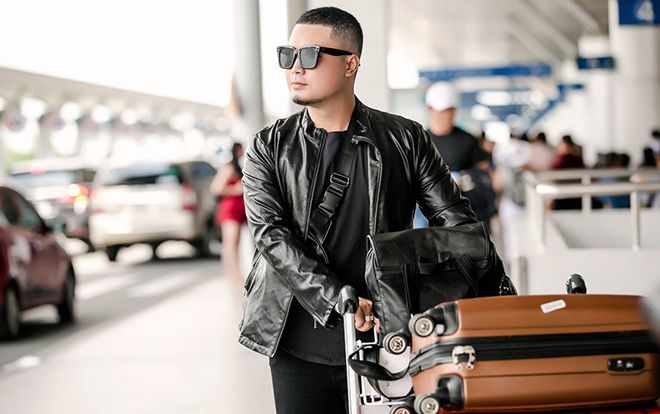 Sau 'lùm xùm' tố Thư Dung vô ơn, Đức Vincie ăn diện bảnh bao lên đường làm giám khảo Hoa hậu Mexico