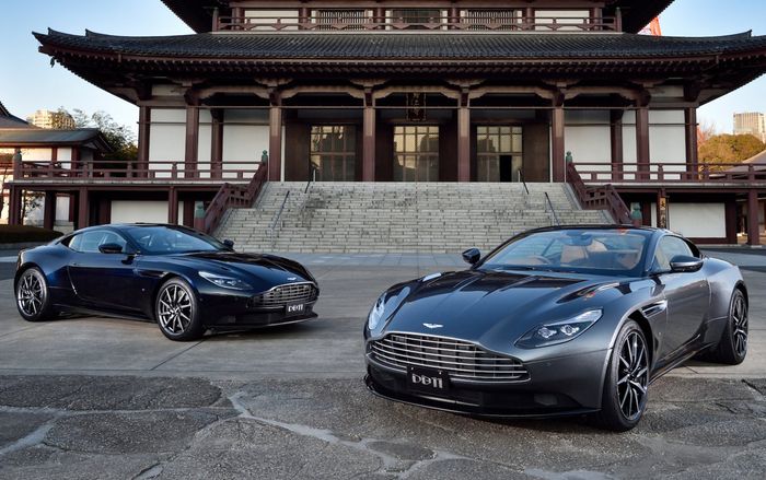 10 xế hộp đẹp nhất đang bán trên thị trường