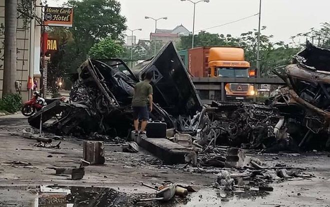 Xe container tông nhau bốc cháy dữ dội, 2 vợ chồng tử vong thương tâm
