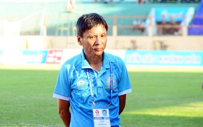 HLV Khánh Hòa: Tôi xin lỗi vì học trò hành xử không đúng với cầu thủ HAGL