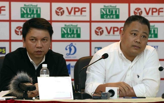 Phó TGĐ VPF dọn đồ về VFF: Đoạn tin nhắn khó hiểu giữa ông Dũng và ông Gụ
