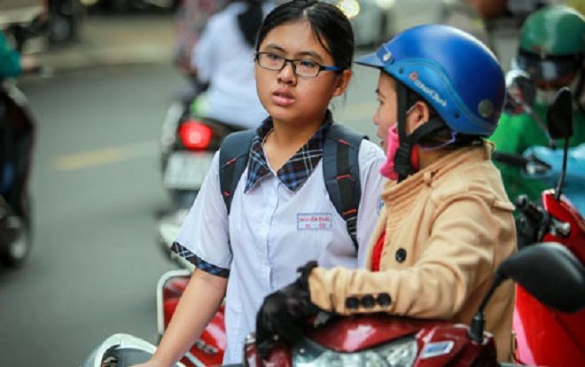 Phụ huynh Sài Gòn cùng học sinh chạy đua vào lớp 10 công lập