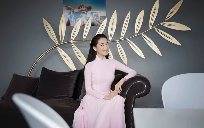 Nhã Phương luôn tôn thờ cách trang điểm thế này thôi mà vạn người mê