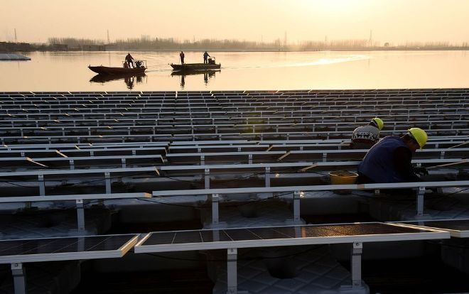 Mục sở thị trang trại điện mặt trời nổi trên mặt nước lớn nhất thế giới