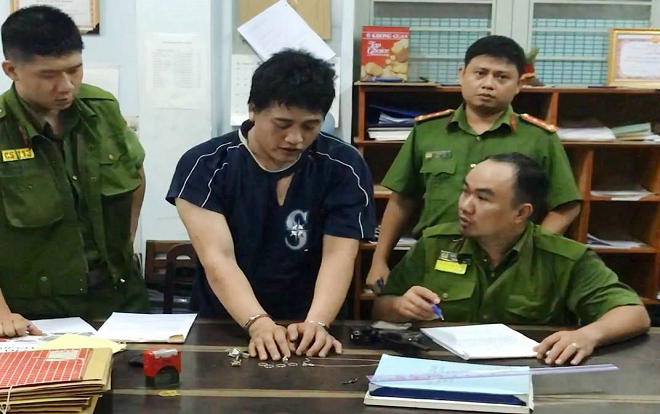 Từ tiếng chó sủa vang trong đêm, cảnh sát 113 bắt gọn kẻ trộm