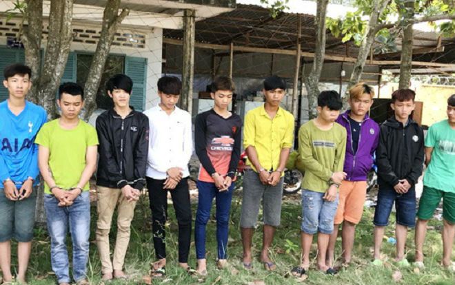 Hỗn chiến giữa 2 băng nhóm thanh thiếu niên, 3 người tử vong