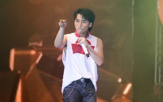 Ơn Giời, clip live đầu tiên của 'Chạy ngay đi' từ Sơn Tùng M-TP đây rồi!