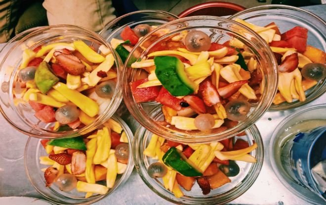 ‘Điểm mặt’ những quán hoa quả dầm ngon ở Hà Nội dành cho ngày nắng nóng