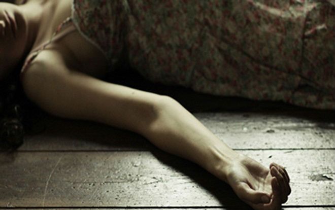 Vỡ hụi 1 tỷ đồng, chồng bóp cổ vợ đang mang thai 2 tháng tử vong