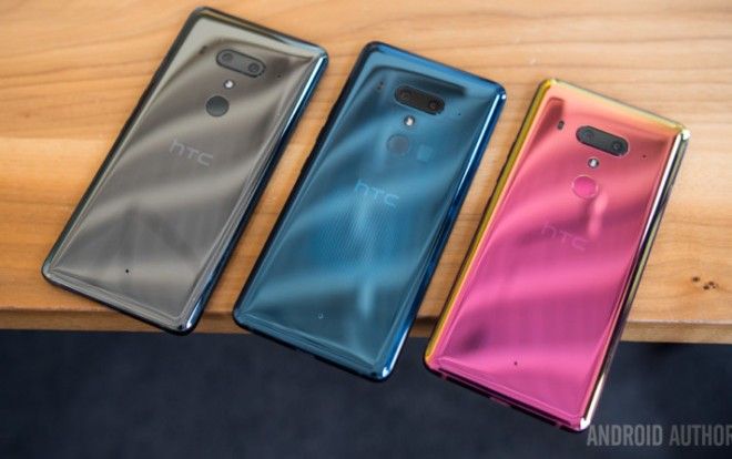 HTC U12+ ra mắt: Ngoại hình bóng bẩy, cấu hình hàng đầu cùng điểm nhấn là 2 cụm camera kép