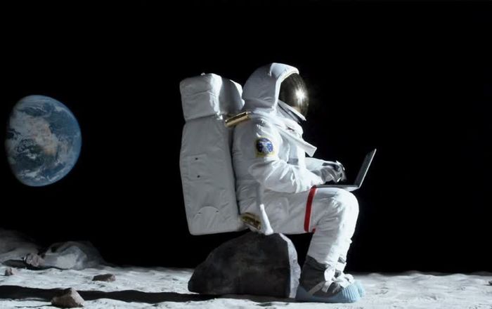 Những con số khủng khiếp khiến bạn cảm thấy biết ơn Internet vô bờ bến