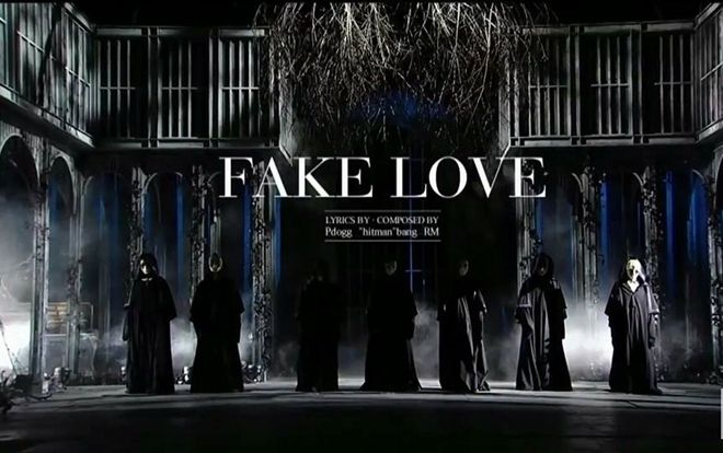 Sân khấu quá 'vi diệu' của BTS tại Hàn khiến fan thốt lên: 'BBMAs nhìn đây mà học tập!'