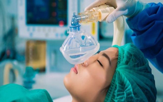 Tiêm thuốc gây mê rồi cưỡng hiếp bệnh nhân, bác sĩ bị bắt