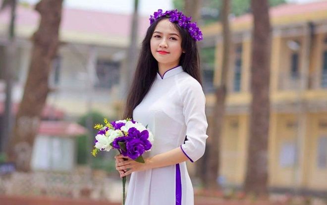 Vinh danh thủ khoa đại học: Tạo động lực hay gây áp lực?