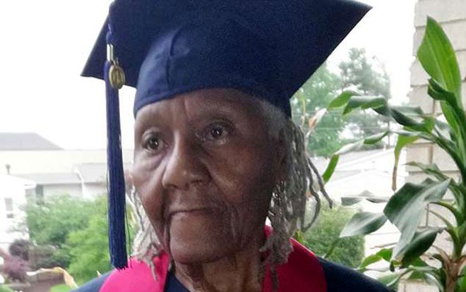 Cụ bà 89 tuổi tốt nghiệp đại học danh tiếng ở Mỹ