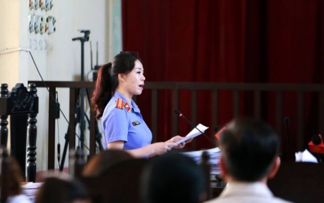 Ngày thứ 11 xét xử bác sĩ Hoàng Công Lương: Viện kiểm sát đề nghị trả hồ sơ, điều tra bổ sung vụ án