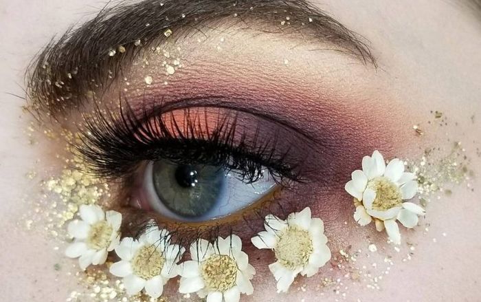 Đây mới là hot trend thực sự của mùa hè 2018 - trang điểm mắt theo kiểu'độc nhất vô nhị'