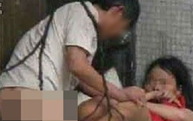 Người đàn ông 51 tuổi bị tố hiếp dâm bé gái hàng xóm