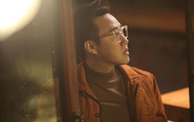 Mở màn tháng 6 của Vpop: Trung Quân không chỉ 'gọi mưa' nữa mà còn có khả năng 'nhìn vào mưa'