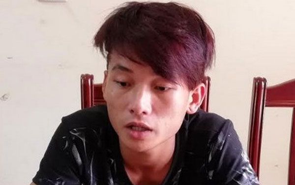 Bắt giữ nam thanh niên hàng xóm gửi ảnh kề dao vào cổ cháu bé 12 tuổi đòi tiền