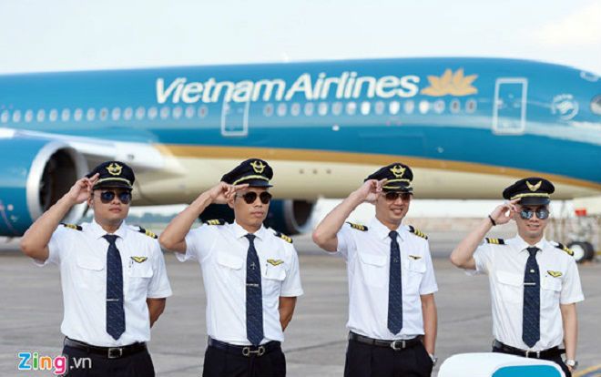 Lương phi công Việt Nam ở đâu so với khu vực?