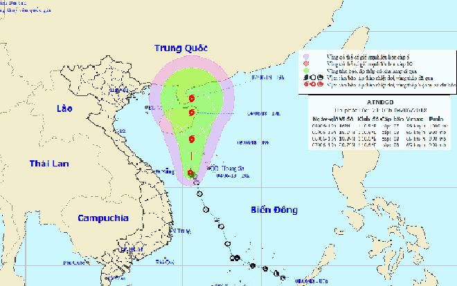 Áp thấp nhiệt đới mạnh thêm, sẽ quét dọc miền Trung