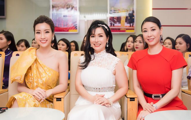 Có gì nổi bật trong dàn giám khảo hoa hậu tại Hoa hậu Việt Nam 2018?