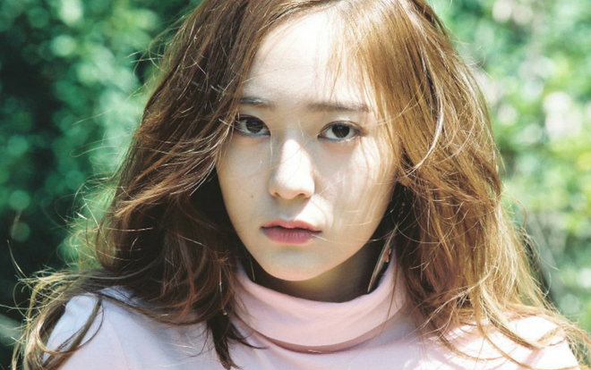 Tạp chí l'officiel Italia danh tiếng chọn Krystal làm ‘Nàng thơ Châu Á’