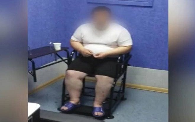 Tên trộm 'chẳng buồn' chạy trốn vì quá béo