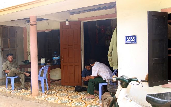 Xác minh thông tin đối tượng lạ mặt nghi bắt cóc cháu bé 2 tuổi đang ngủ trong nhà