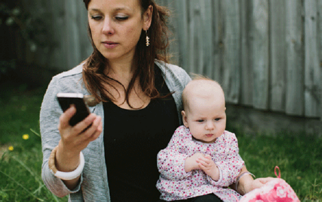 Dân mạng bày 'cao kiến' cho cô nàng bị phụ huynh nhắc nhở vì thấy bình luận thô thiển với bạn bè trên Facebook