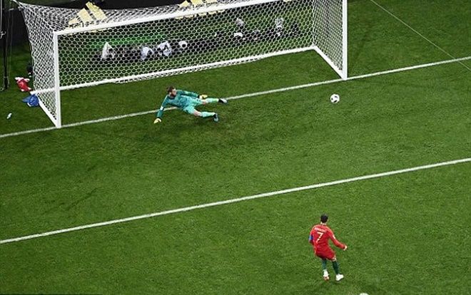 Bồ Đào Nha hòa Tây Ban Nha 3-3: Toàn cảnh De Gea 'quỳ gối' trước hattrick của Ronaldo