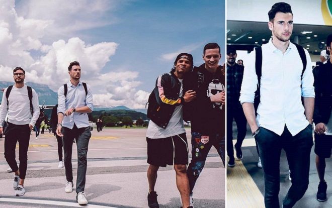 Chưa ra sân nhưng dàn cầu thủ của đội tuyển Đức đã khiến các chị em muốn rụng rời