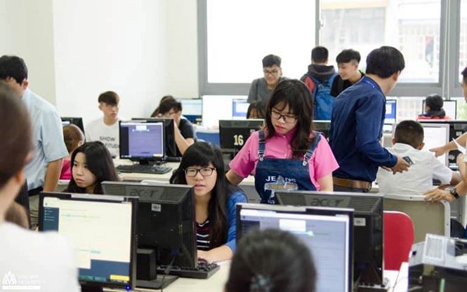 ĐH Hoa Sen chính thức đề cử Hiệu trưởng mới - Người được chọn là PGS-TS. giàu kinh nghiệm