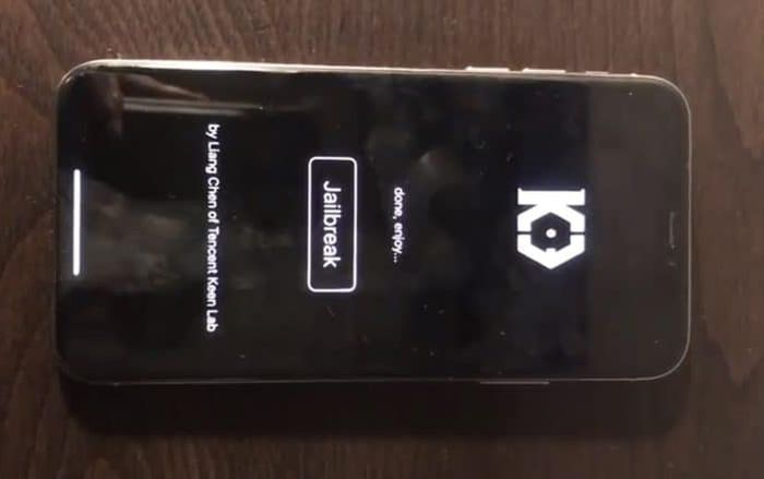 Vừa ra mắt, iOS 12 đã bị bẻ khoá thành công