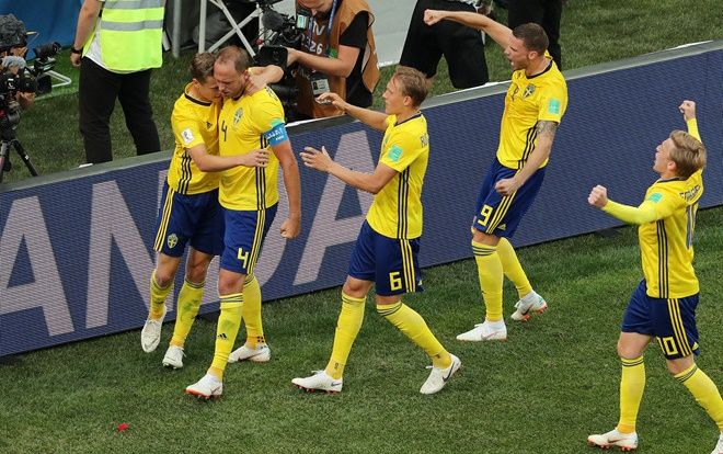 Tranh cãi gay gắt 'trọng tài' VAR xử phạt đền, Hàn Quốc thua đau Thụy Điển