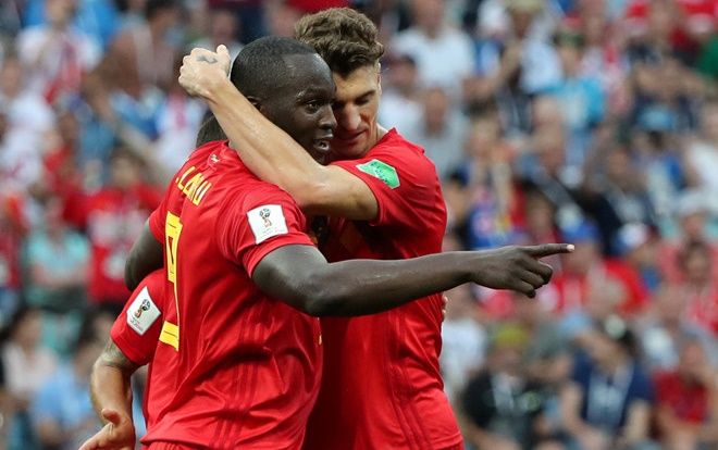 Ngôi sao Lukaku rực sáng như Ronaldo, 'Qủy đỏ' thắng tưng bừng